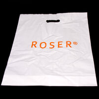 Пакет упаковочный с прорубной ручкой п/э 60 мкр 40*50 с логотипом "ROSER" ПНД белый