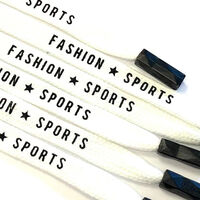 Шнур плоский белый надпись Fashion sports металл наконечник (длина 130см)