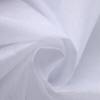 Флизелин 40г/м2 точечный цв белый 90см (уп 2пм±10%) Danelli Стандарт